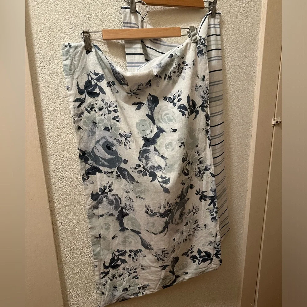 Bee & Willow Pair of Zippered Pillow Shams Floral/ Striped Linen Blend